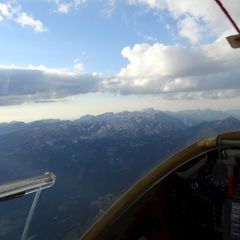 Flugwegposition um 17:35:39: Aufgenommen in der Nähe von Stainach-Pürgg, Österreich in 2588 Meter